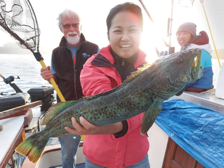 Vancouver Island Fishing Charters Salmon & Halibut Fishing, Port Alberni